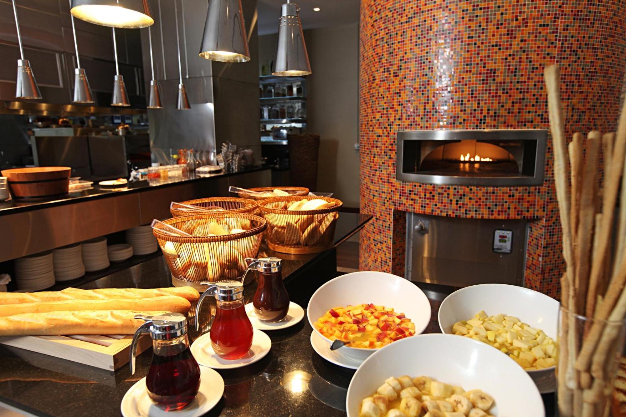 Intercontinental Costa Rica At Multiplaza Mall By Ihg San José Extérieur photo